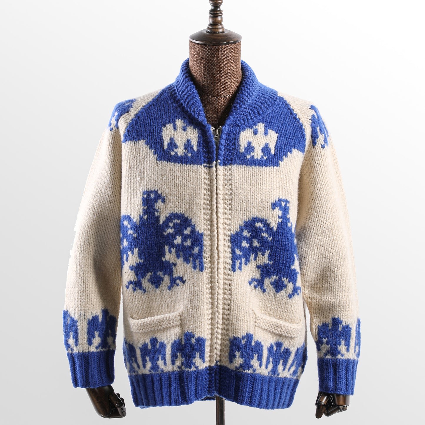 COWICHAN SWEATER