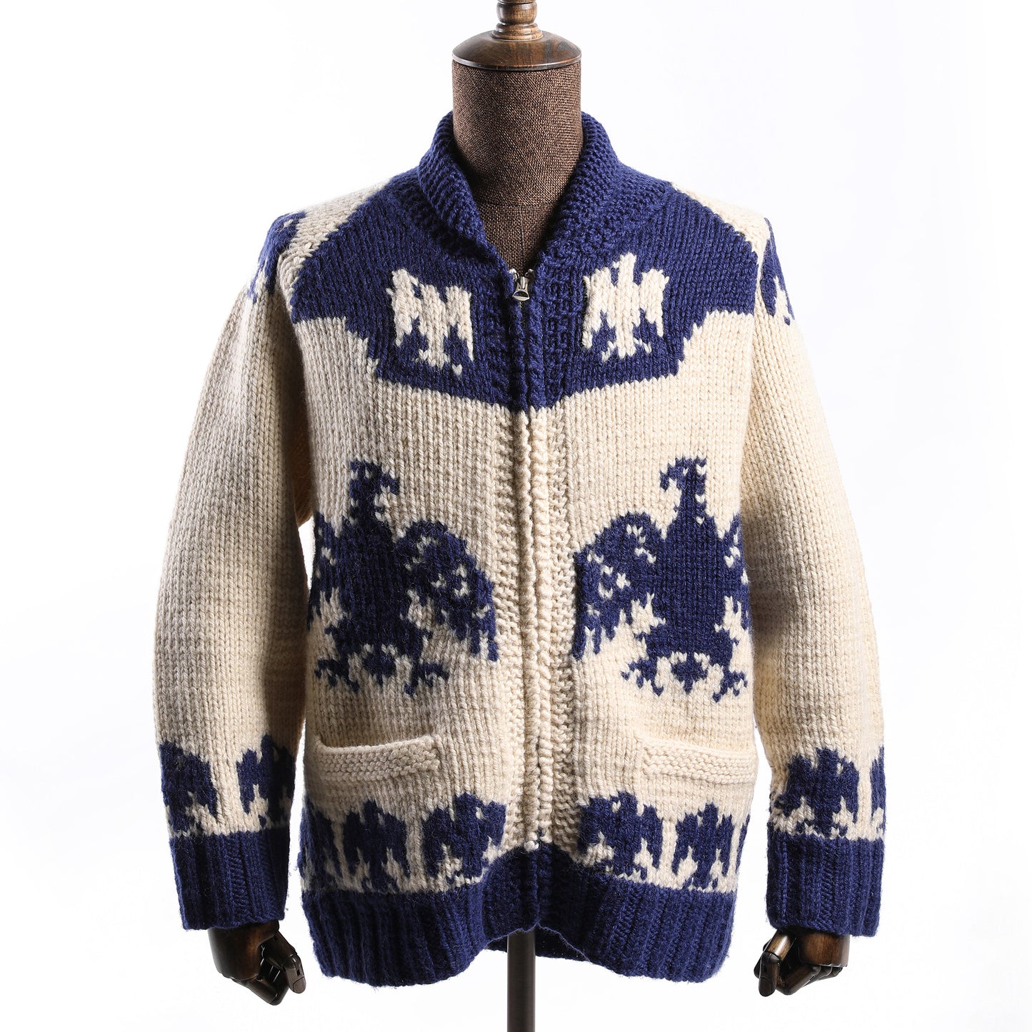 COWICHAN SWEATER