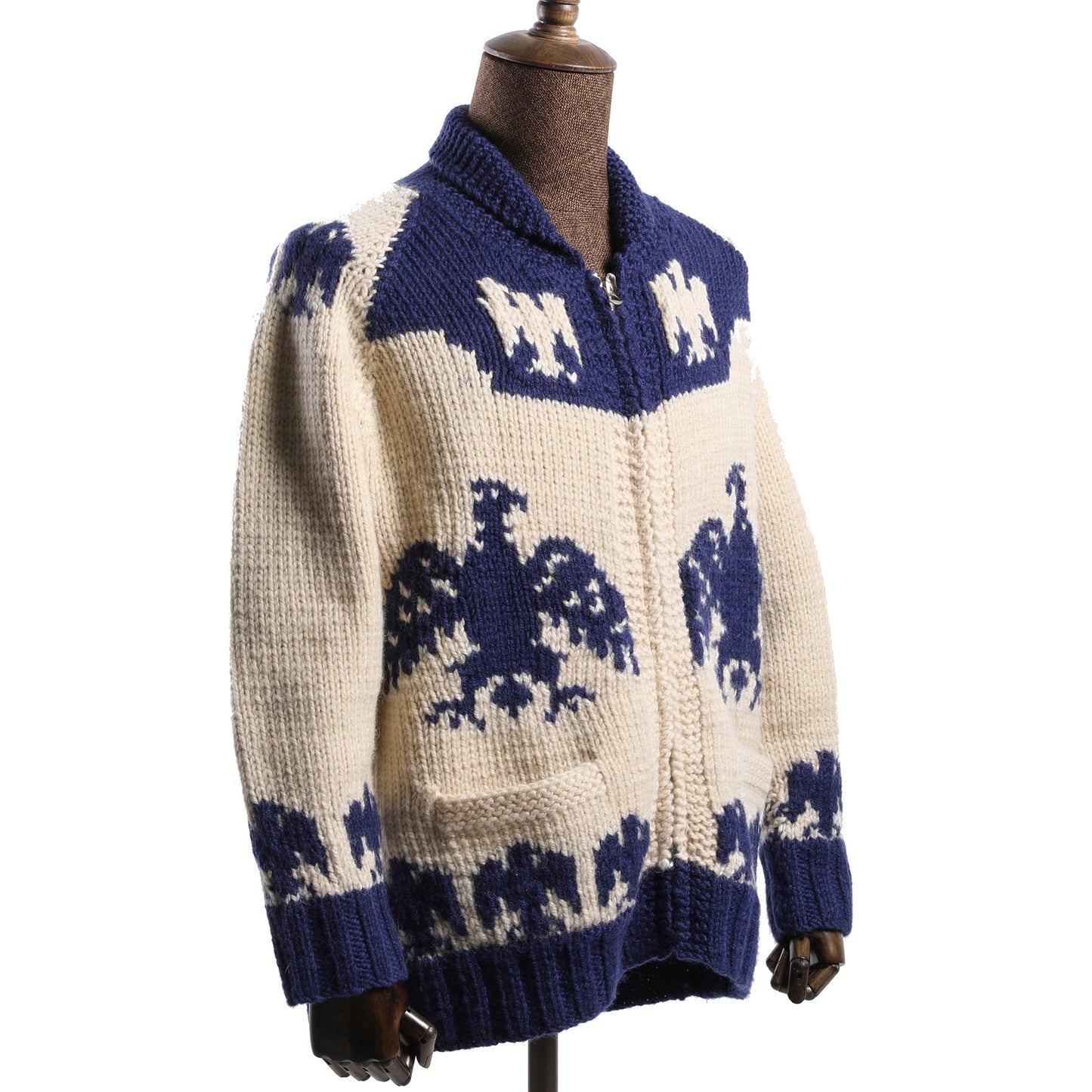 COWICHAN SWEATER